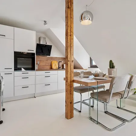 Stuttgart Lux Living - Stilvolles Wohnen Im Zentrum Esterno foto