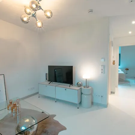 Stuttgart Lux Living - Stilvolles Wohnen Im Zentrum Camera foto