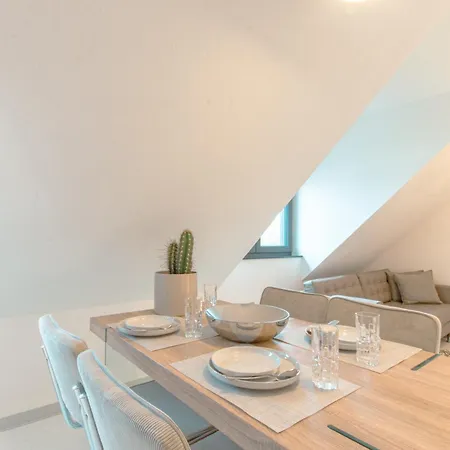 Stuttgart Lux Living - Stilvolles Wohnen Im Zentrum Camera foto